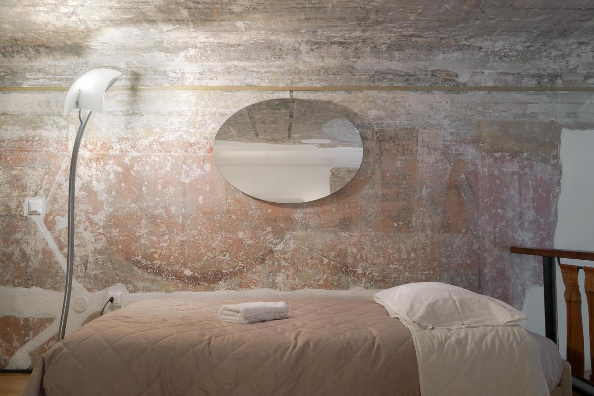 Apartament Melusina Rialto Historical Center *