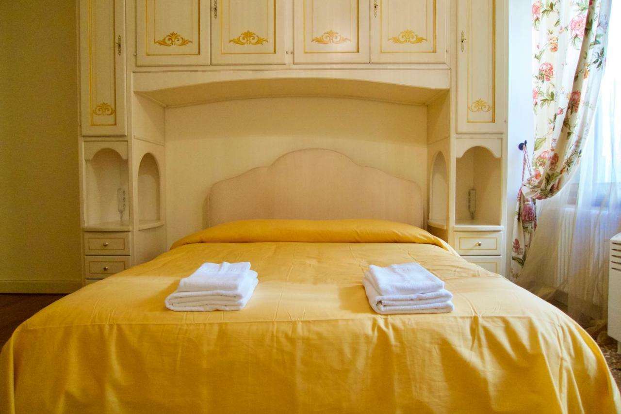 Apartament Melusina Rialto Historical Center